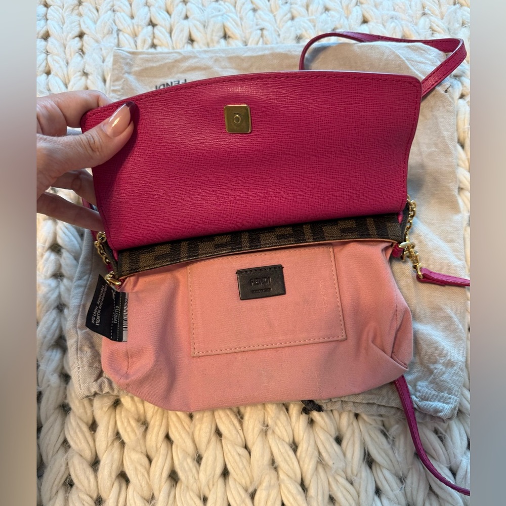 Authentic FENDI 2015 Zucca Pink cyclamin & Tobacco Mini Pouch wt boxtagsdustbag - Picture 10 of 17